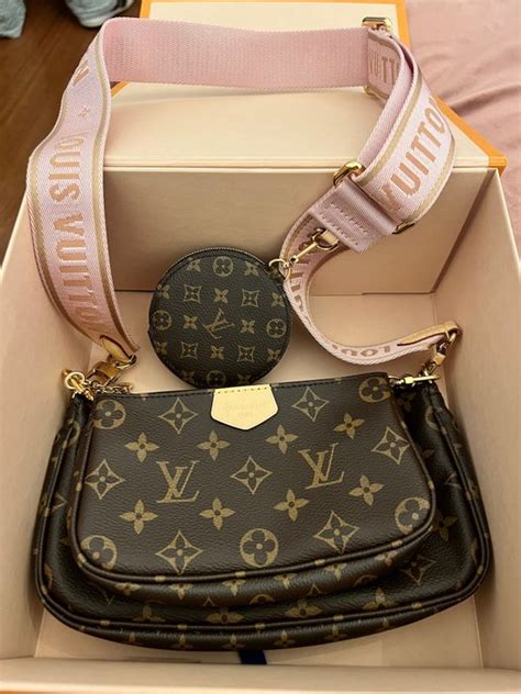 borsa louis vuitton piccola tracolla rosa|Borse Donna: la selezione Autunno.